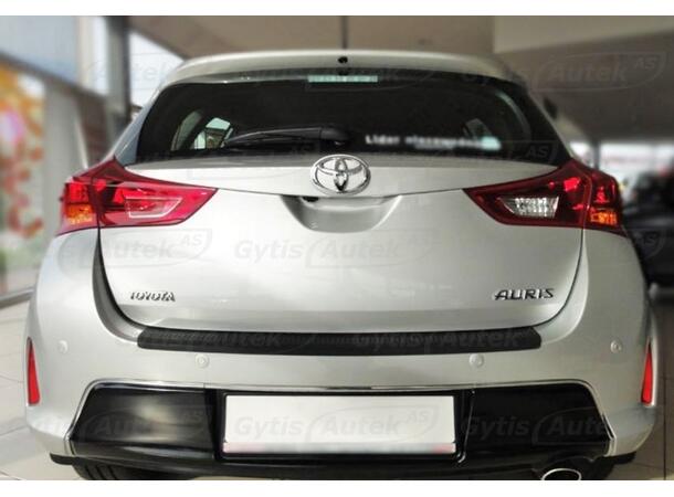 Stötfångarskydd / Lastskydd | Toyota Auris 2013-2015 | gytek.se